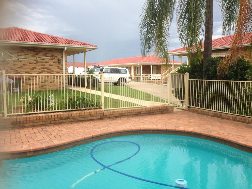 Baybrook Motor Inn Muswellbrook Quarto foto