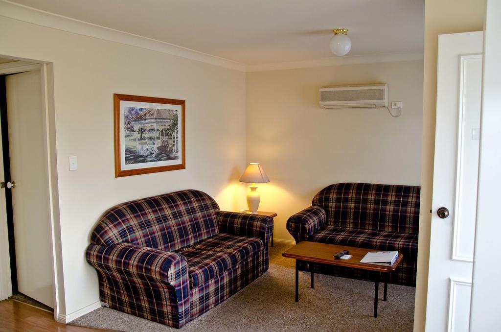 Baybrook Motor Inn Muswellbrook Exterior foto